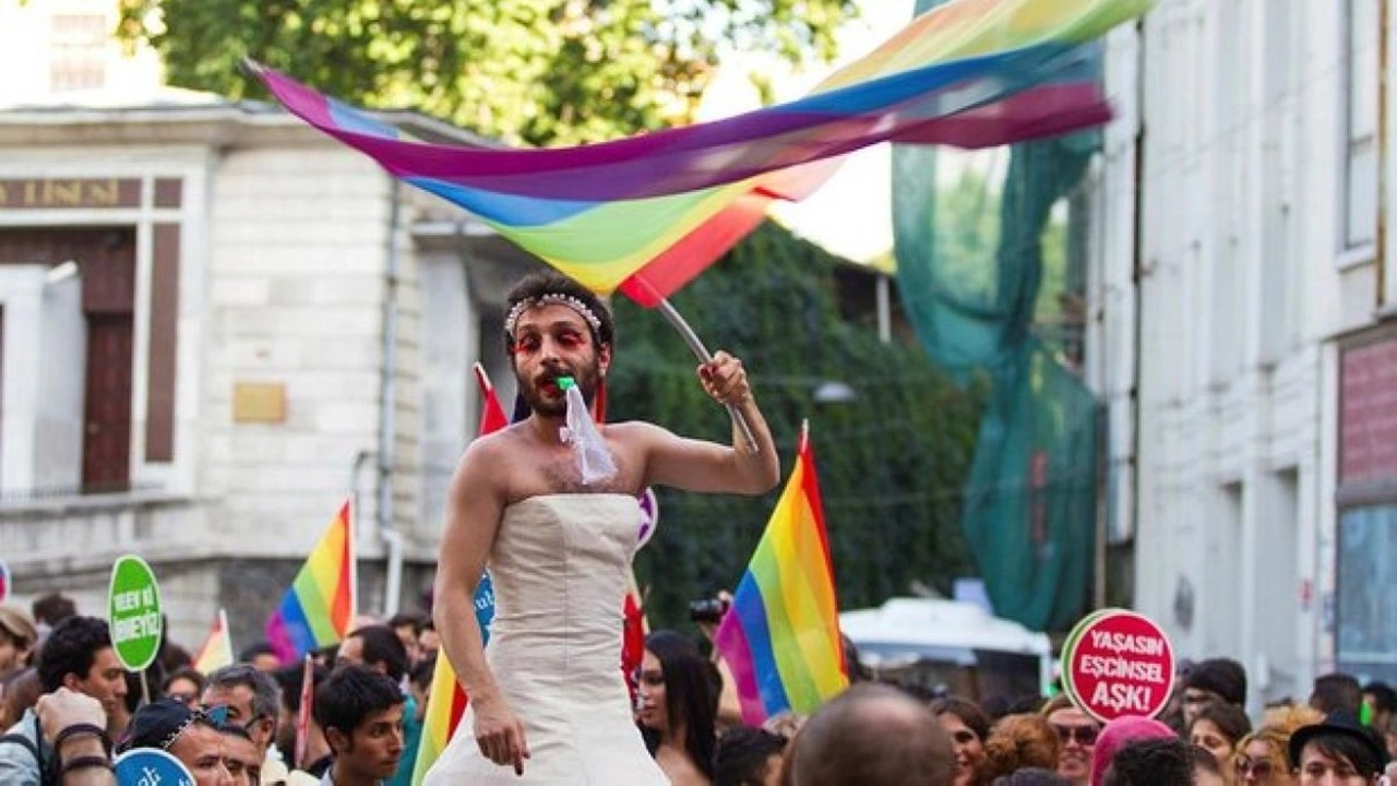 TÜRKİYE LÜMPENİSTAN VEYA LGBTFİSTAN OLMASIN!...